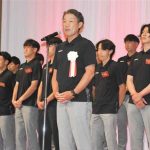 ロアッソ監督「ピッチで躍動」　パートナー企業に誓う　サッカーJ3熊本日日新聞2026年7月16日 10:54